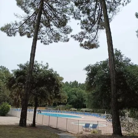 Apartment Entre Et Refait A Neuf, Wifi *