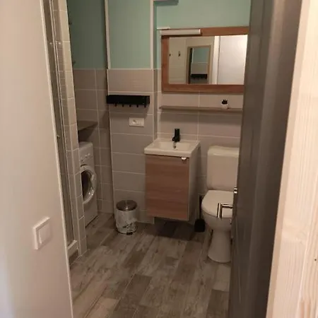 Apartment Entre Et Refait A Neuf, Wifi